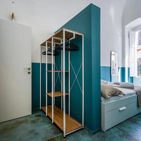 Deluxe Apartamento *